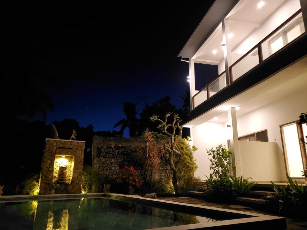Utama Villas Beach Front Candidasa Kültér fotó