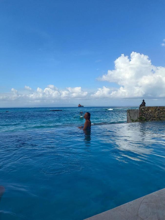 Utama Villas Beach Front Candidasa Kültér fotó
