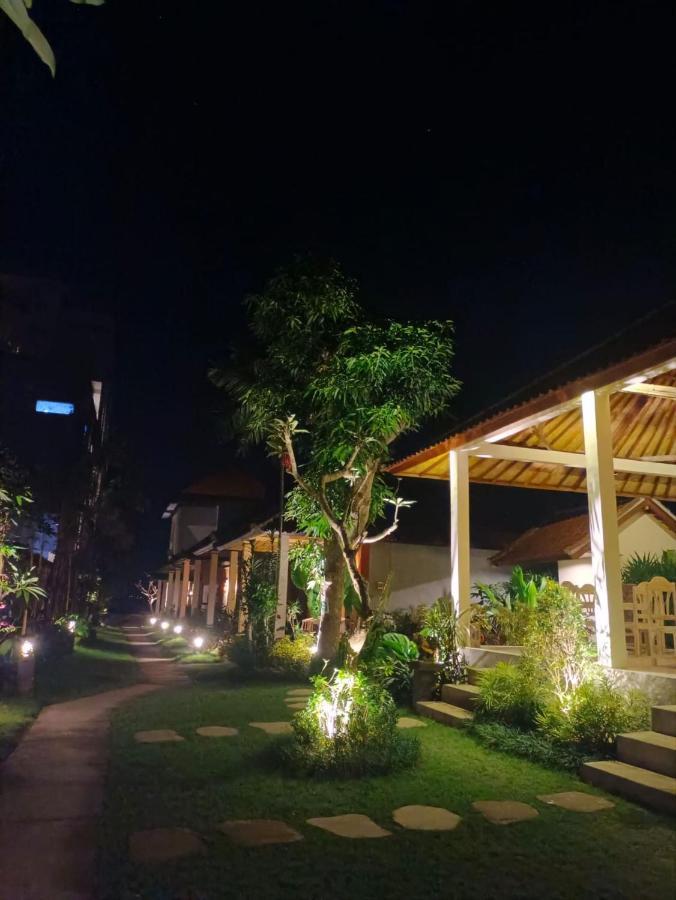 Utama Villas Beach Front Candidasa Kültér fotó