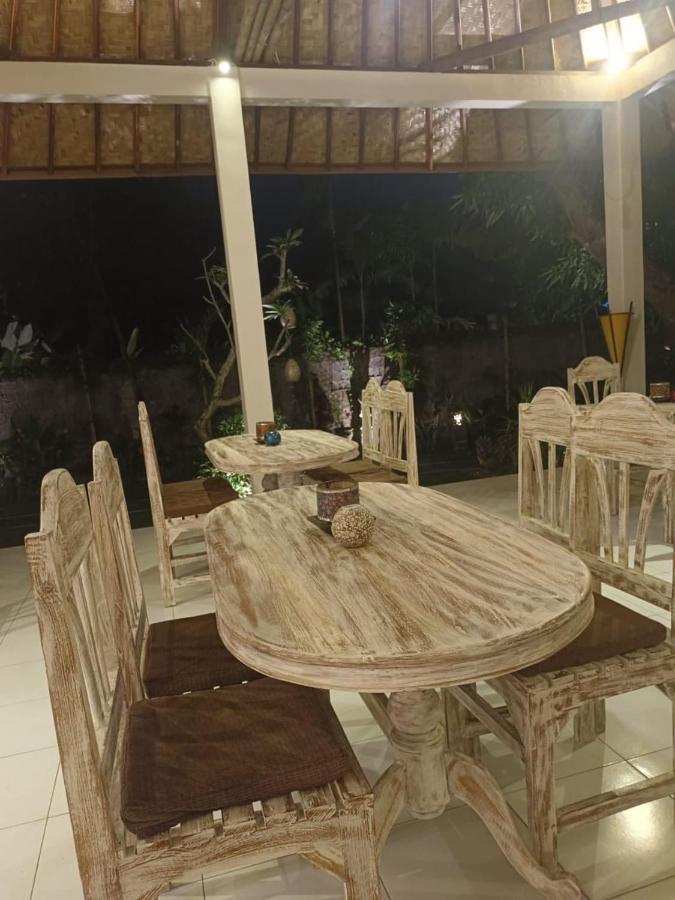 Utama Villas Beach Front Candidasa Kültér fotó