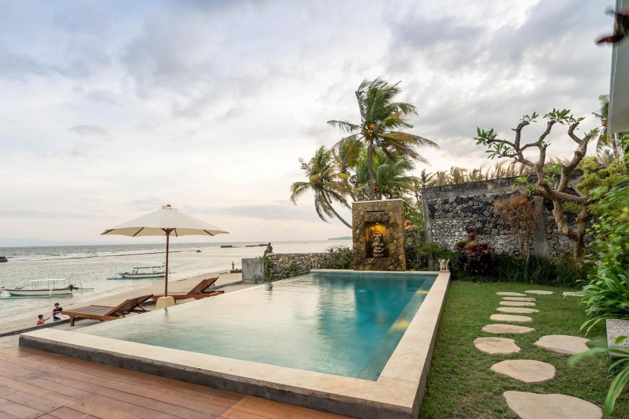 Utama Villas Beach Front Candidasa Kültér fotó
