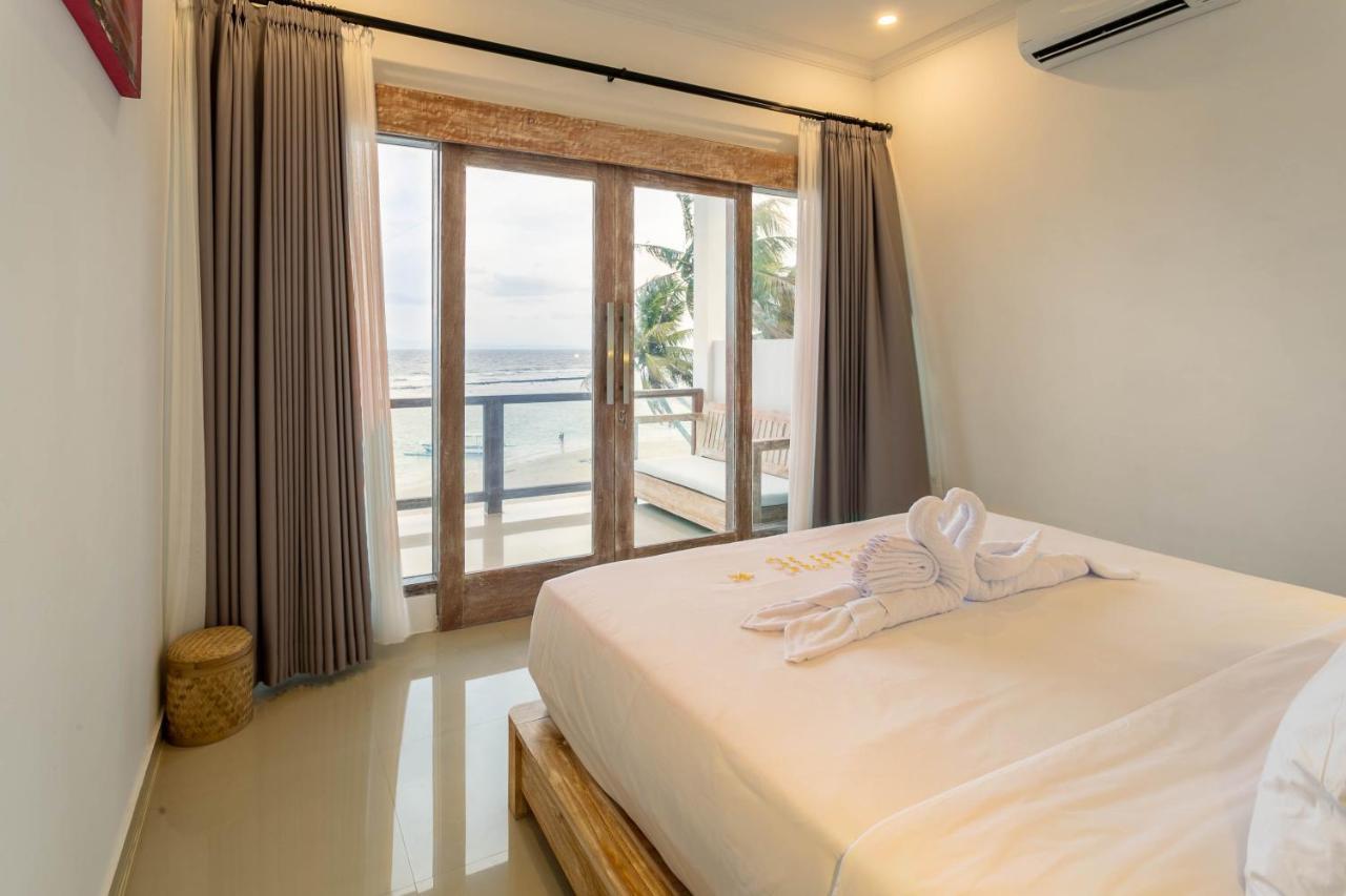 Utama Villas Beach Front Candidasa Kültér fotó